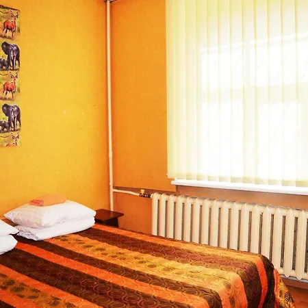 Family Hostel *